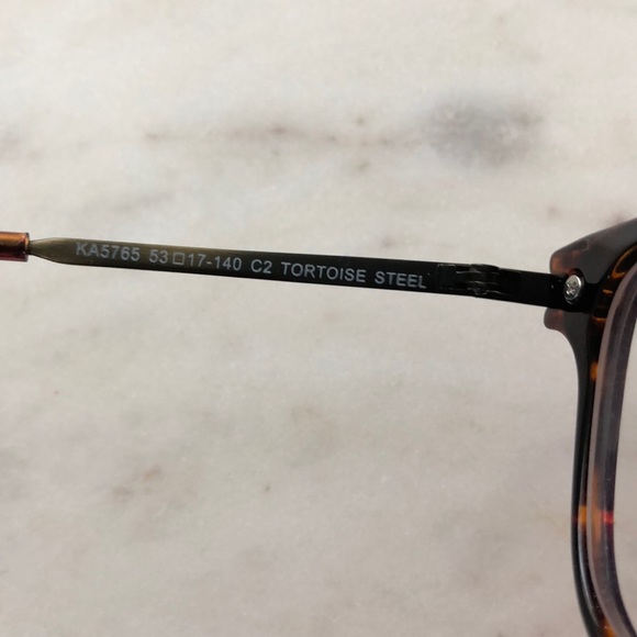 Tortoise pattern glasses - Picture 4 of 5